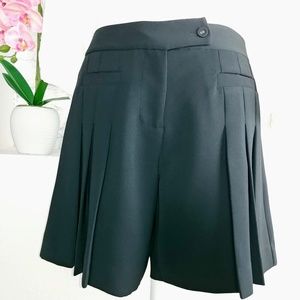 NWOT Paul & Joe Paris Dress Shorts